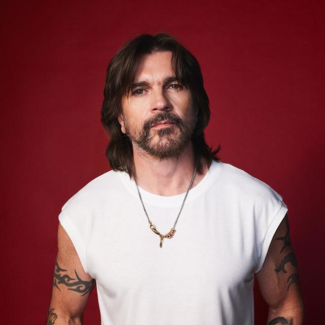 Juanes Paris